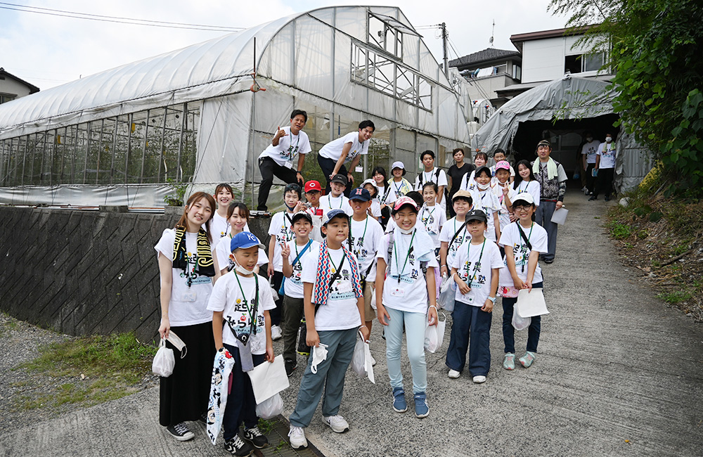 「第3回 生産現場訪問授業」ミニトマトの農場での体験と農業ビジネスを学びました！